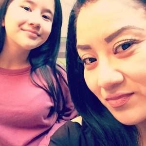 Meet your Posher, Crystal